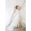 Кокетливое свадебное платье из шифона